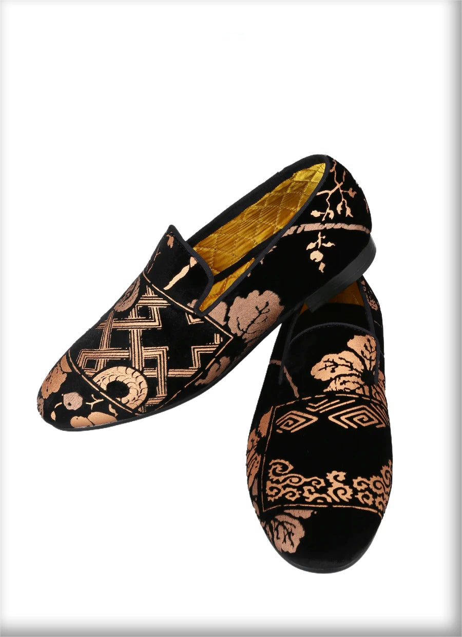 Customized Chinese style slip-on smoking shoes with gold totem print on black velvet.