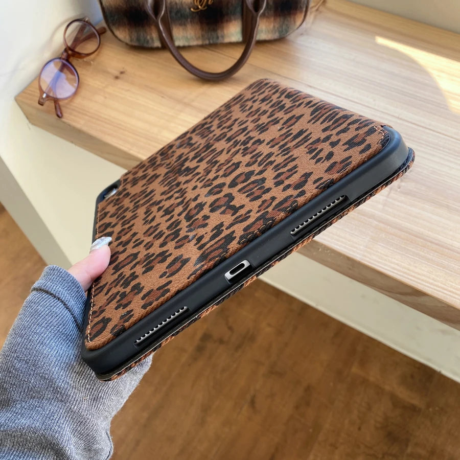 Leather Cover Leopard-print Case