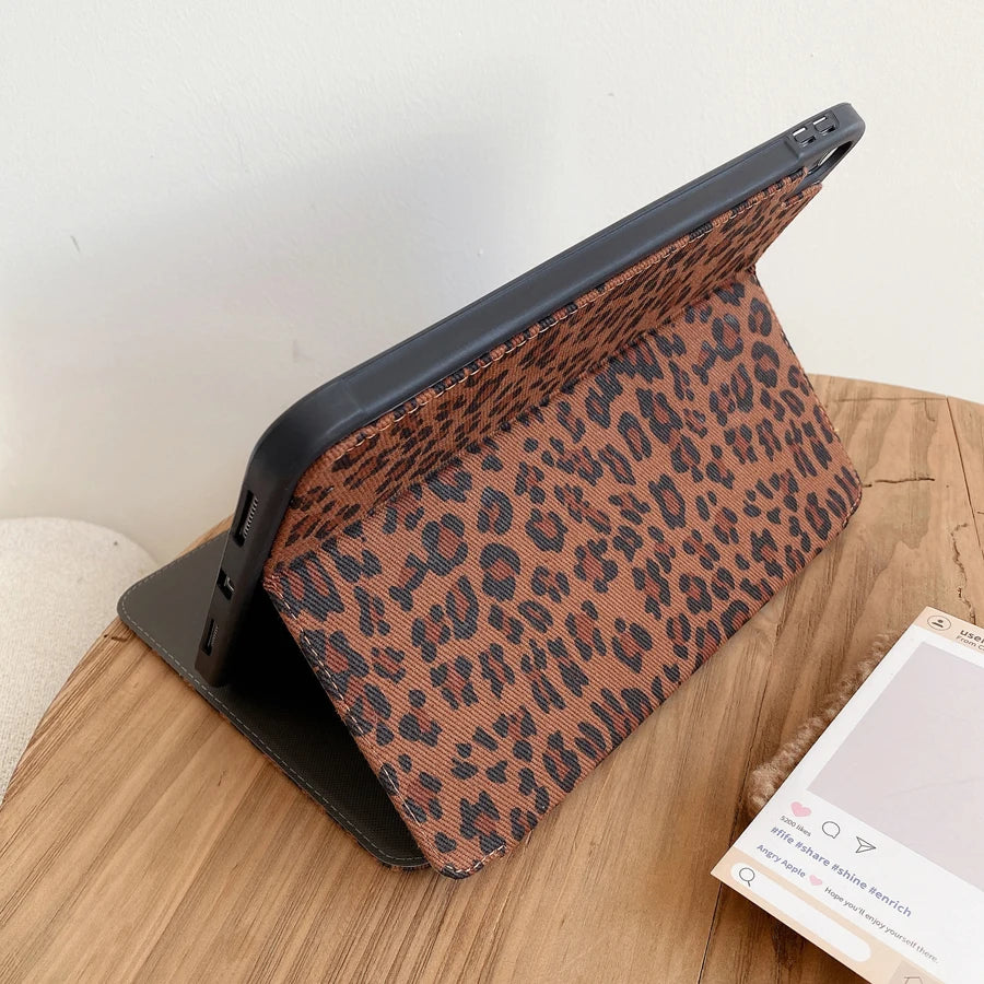 Leather Cover Leopard-print Case