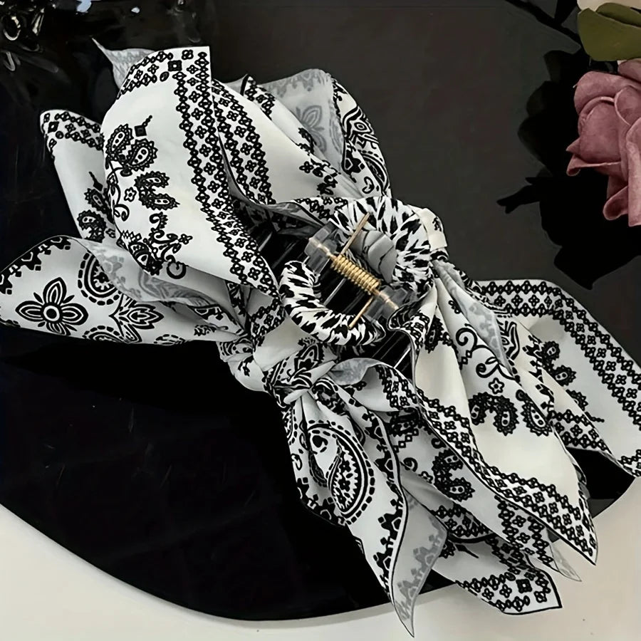 Cotton Cashew Flowers Printing Butterfly Hair Clips