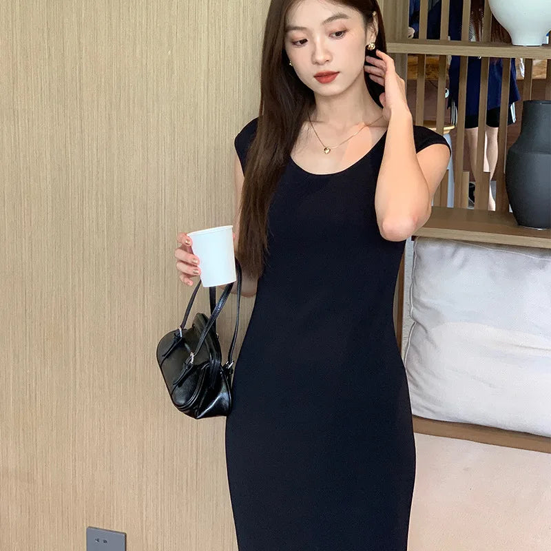 Women's Sleeveless Knit Black Maxi Dress – Elegant Slim Fit Bodycon Summer Long Dress Chic Viscose Old Money Style