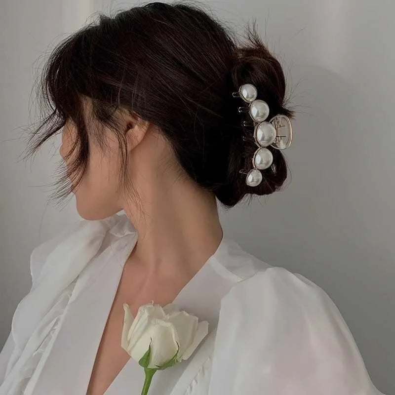 Pearl Hair Claws