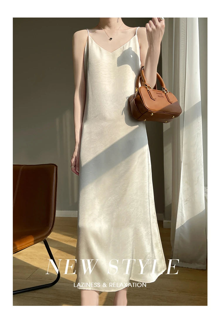 2025 New 100% Anti Wrinkle Mulberry Silk Strap Dress for Women's Summer New Loose Long Skirt