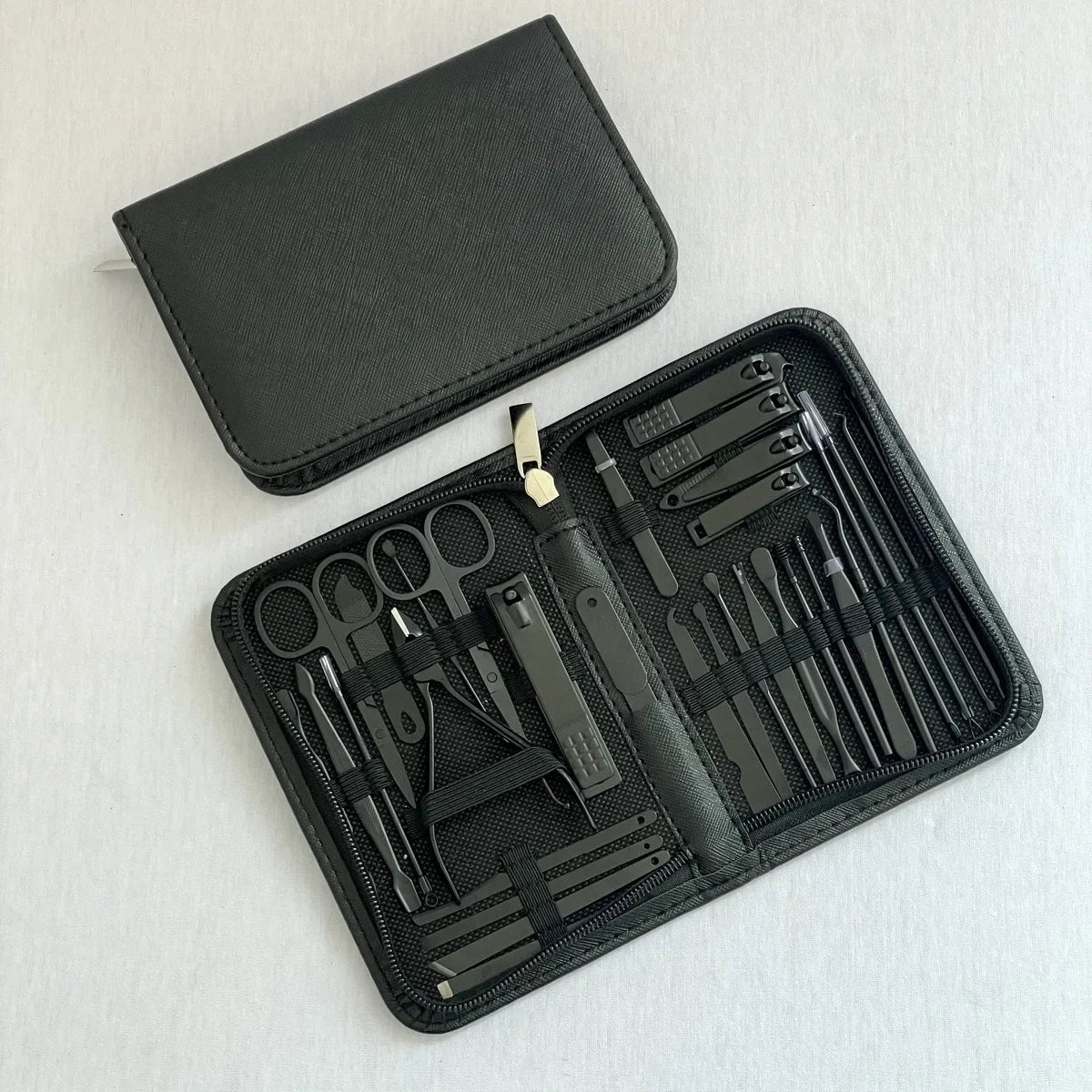 8/32pcs Manicure Set Professional Pedicure Kit