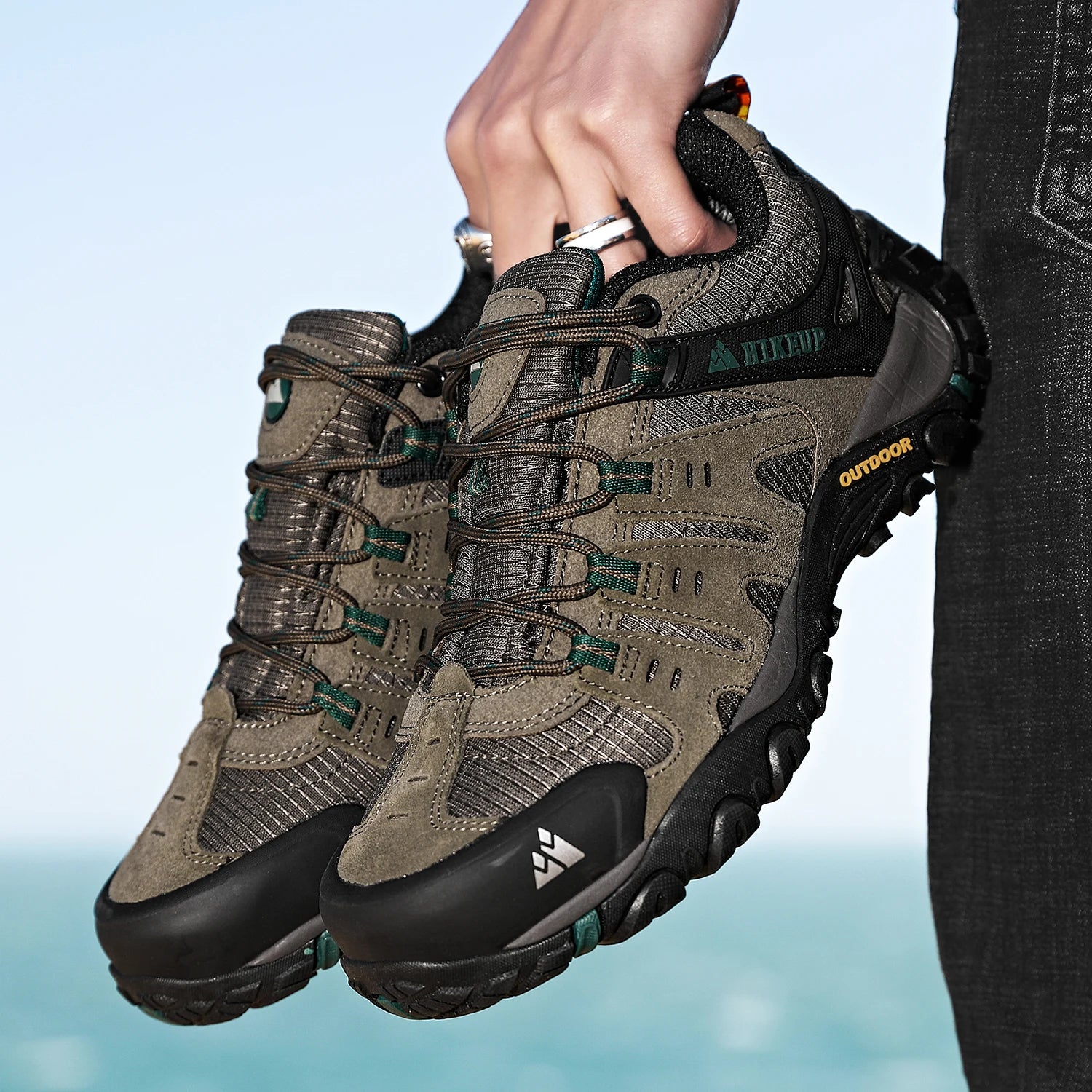Men's Hiking Shoes