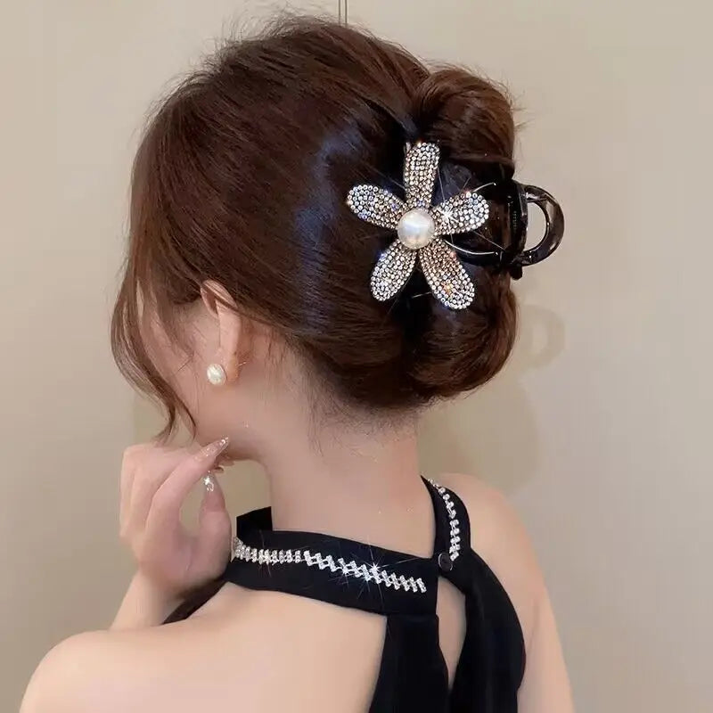 Rhinestone Hair Claw Clip