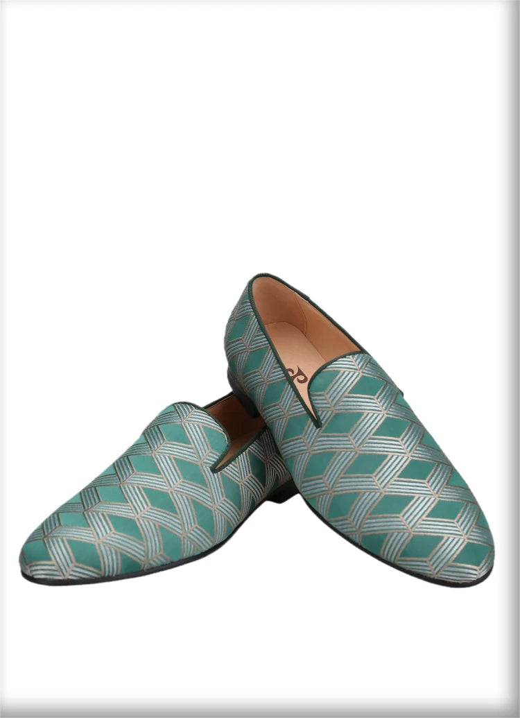 High Quality Silk Fabric Men's Slippers for Weddings and Parties with Leather Insoles