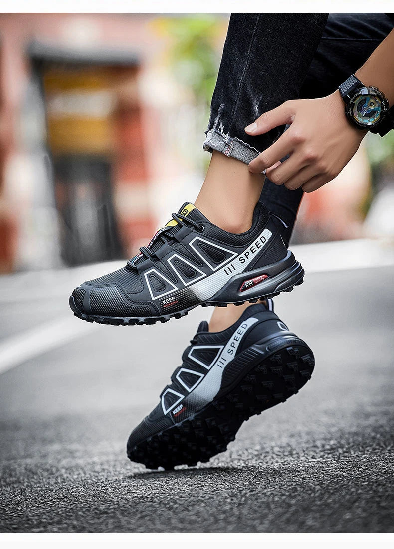 Men‘s Waterproof Hiking Shoes