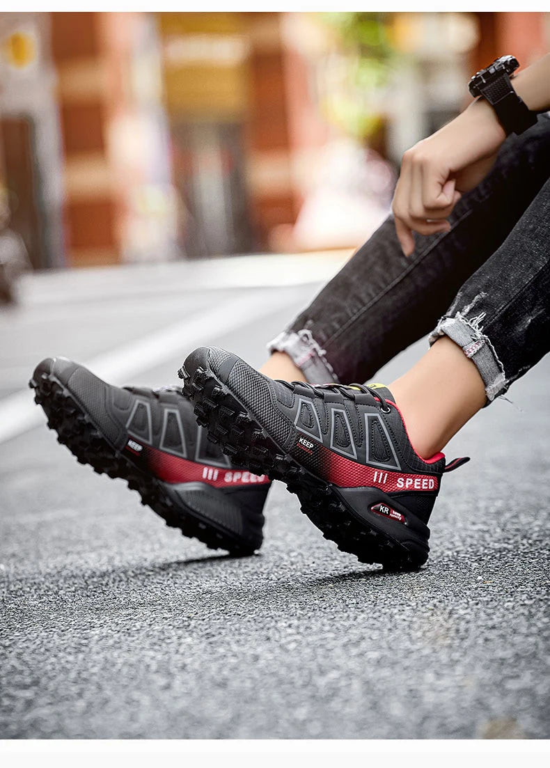 Men‘s Waterproof Hiking Shoes