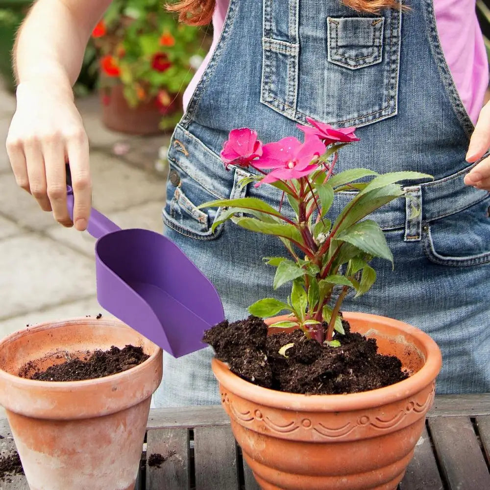 Garden Scoop Multi-Function Plastic Soil Shovel