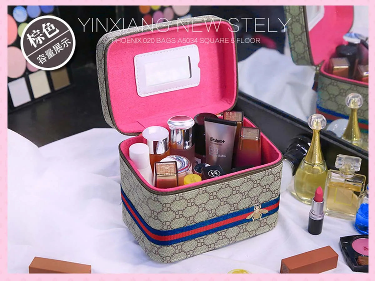 Leather cosmetic case