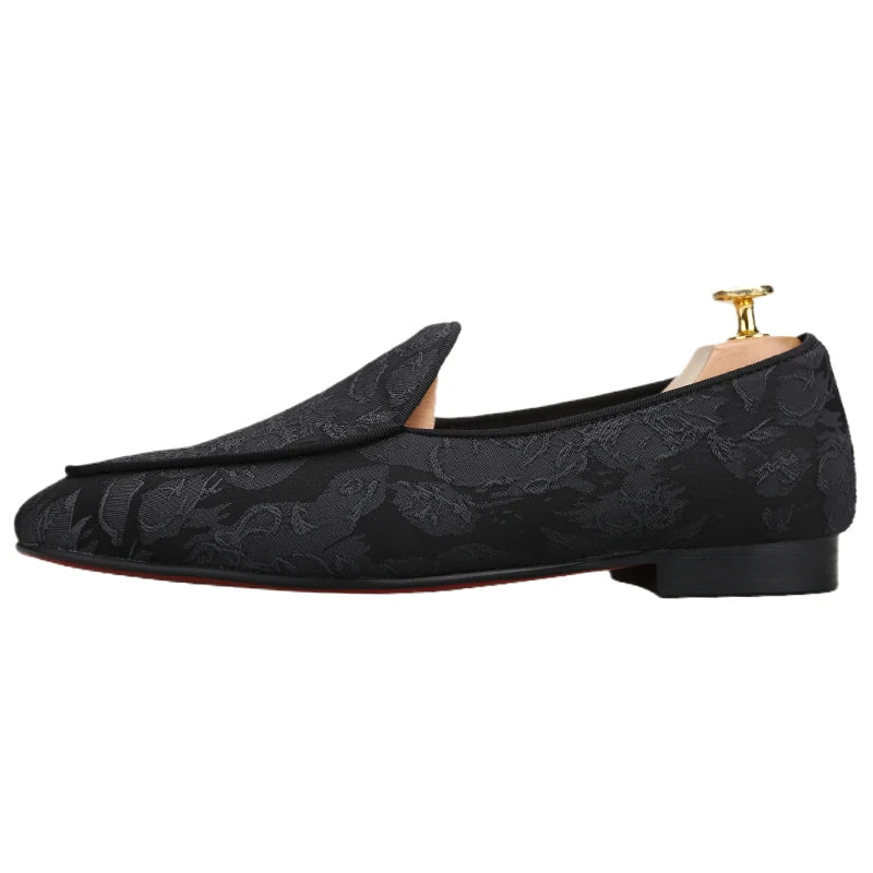 The New Black and White Three-Dimensional Flower Silk Men's Moccasins for Party/Wedding