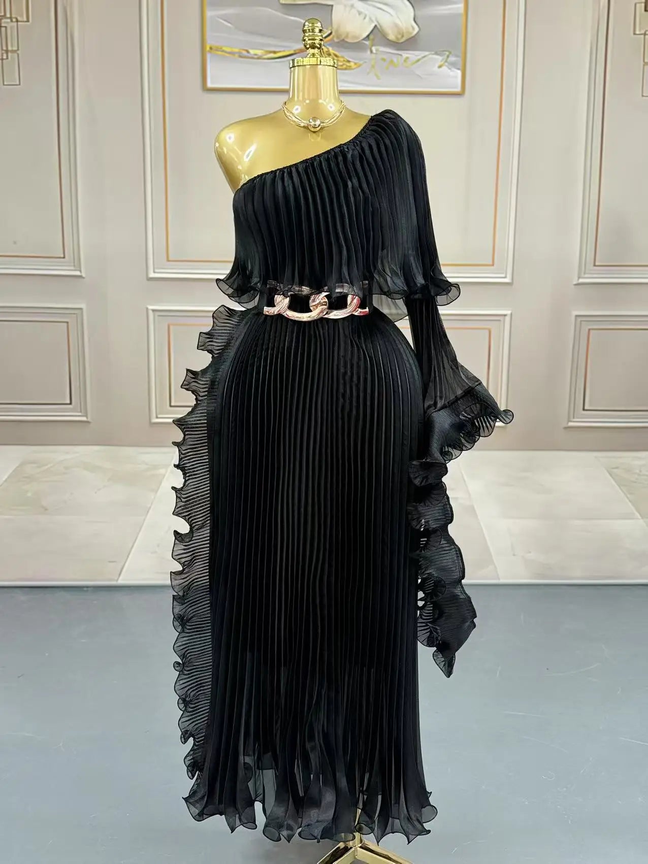 Miyake Dress2025 New Miyake Pleated Lotus Leaf Dense Edge Design Slanted Shoulder Single Sleeve Dress Women