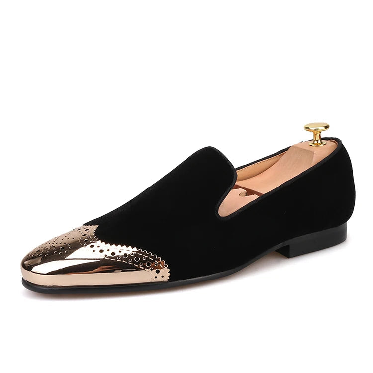 Plus size men's casual shoes with a top quality velvet shoe and gold Bullock Buckle.