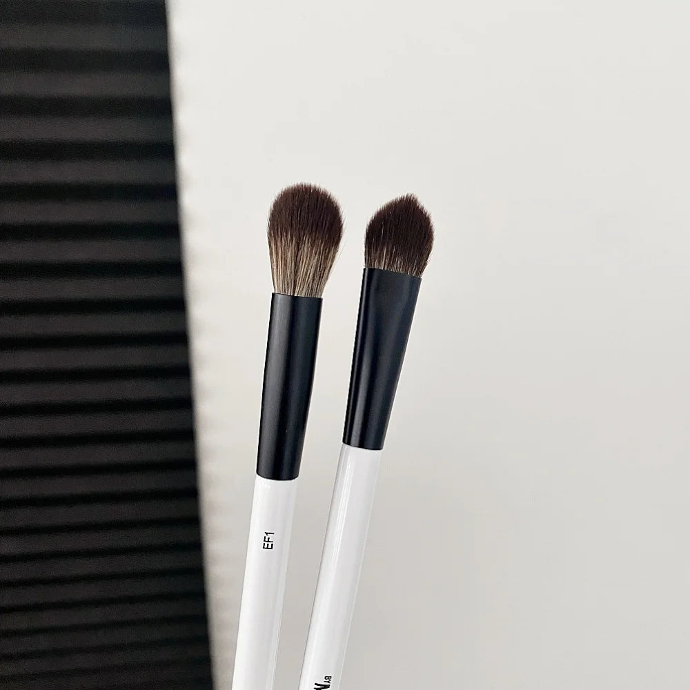 Dual-Ended Foundation Face Brush
