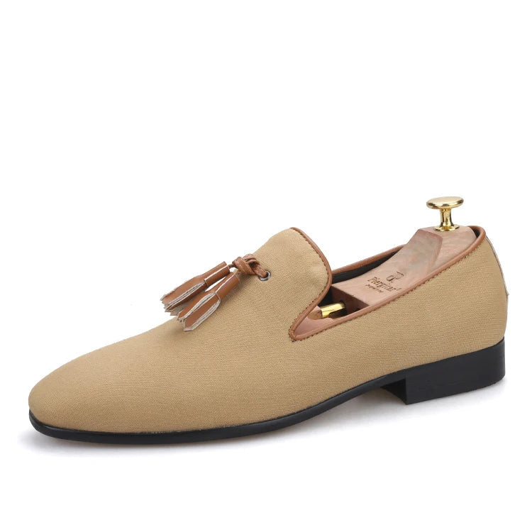 Khaki / 9
