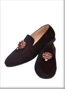 Top Quality Red and Black Velvet Loafers Man Moccasins With Gold Metal Rhinestone Buckles For Wedding And Party