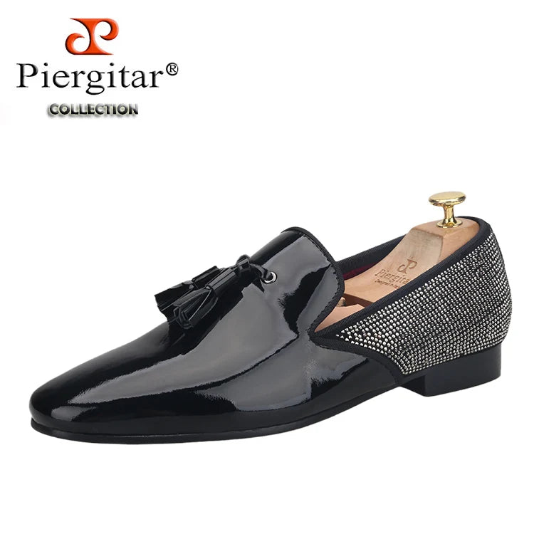 black / 9