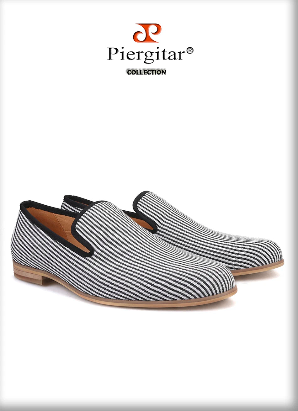 Piergitar 2019 New British style men's loafers Black and white striped canvas fashion men smoking slippers plus size male flats
