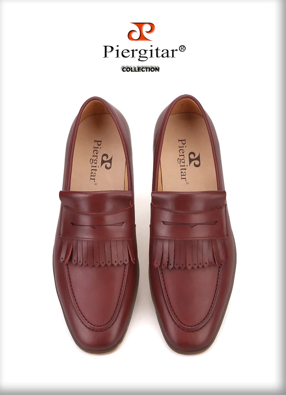 Piergitar 2019 hand-brushed calfskin men leather shoes with fringes wedding and party men's loafers smoking slippers plus size