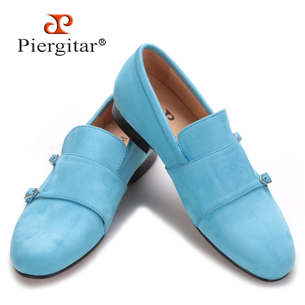 Piergitar 2020 men velvet shoe with velvet Hasp Party and Banquet men casual shoes British style men fashion loafers Plus size