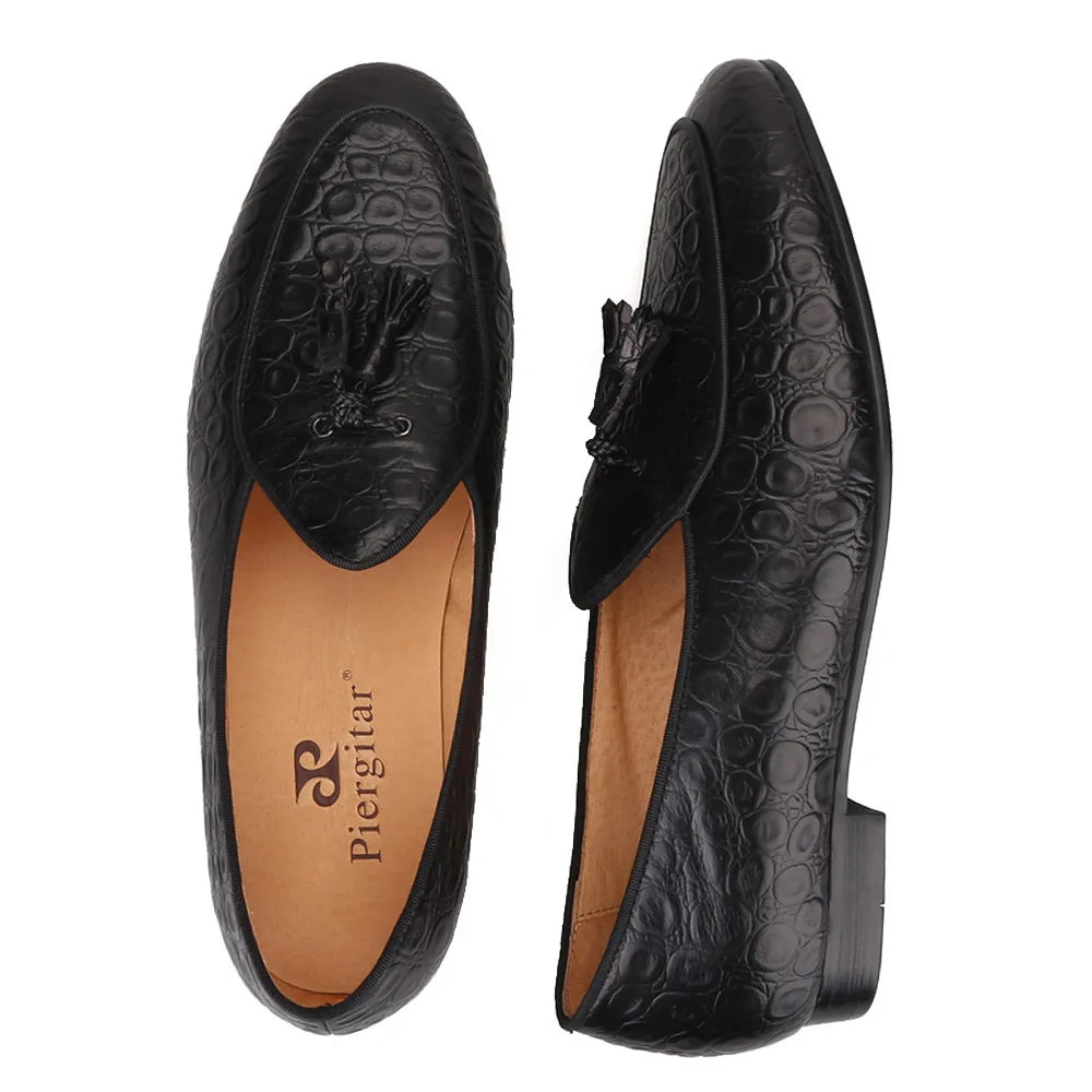 Piergitar 2019 Handmade embossed Genuine Leather Men shoes party and wedding Men's loafers with matching tassel plus size
