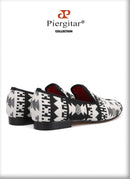 Piergitar 2019 New black and white cotton fabric men loafers retro style handmade men smoking slippers plus size male's flats