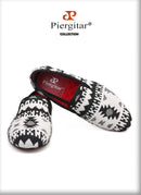 Piergitar 2019 New black and white cotton fabric men loafers retro style handmade men smoking slippers plus size male's flats