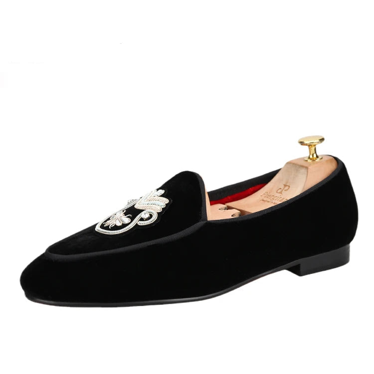 black / 6