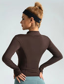 Seamless Sports Outerwear Yoga Coat Cropped Jacket for Gym Running High Waisted Moisture Wicking Workout Top with  Coat Women