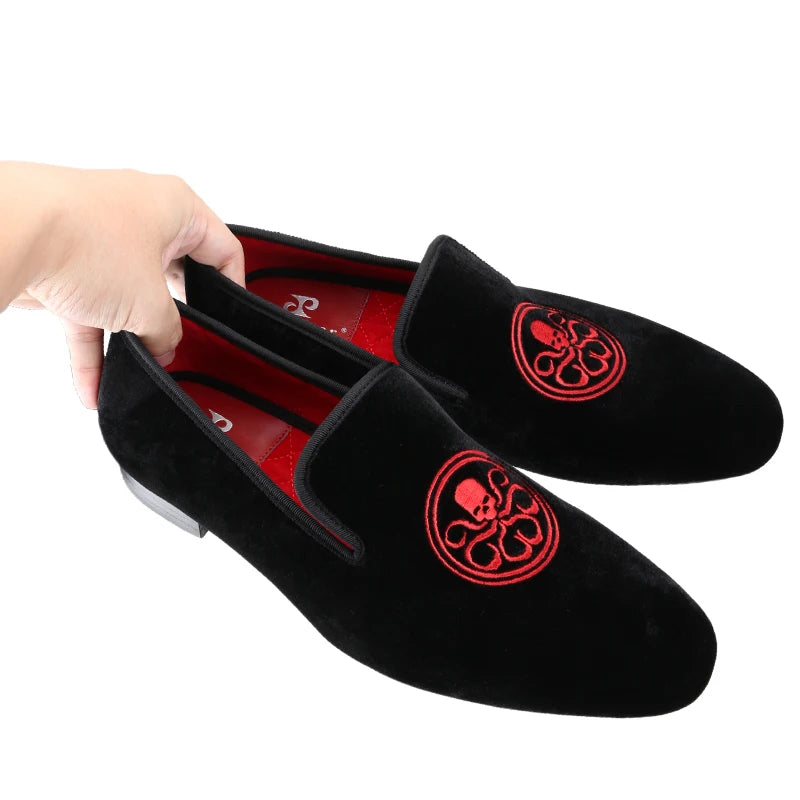 New Style Black Velvet Moccasins Embroidered Skull Design Slip-On Smoking Shoes for Men