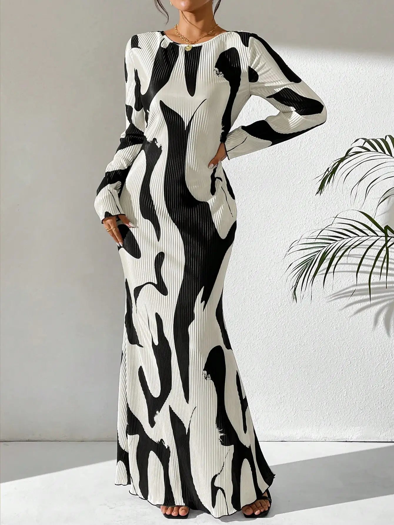 Long Sleeve Crew Neck Open Back Tie Up Women Bodycon Dress Maxi Women Outfit