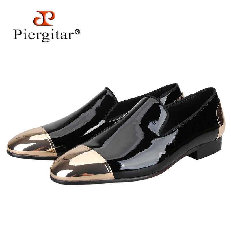 Piergitar Black/White Patent Leather Slip-On Slippers For Party Customised Front And Rear Metal Buckles Handmade Men's Loafers