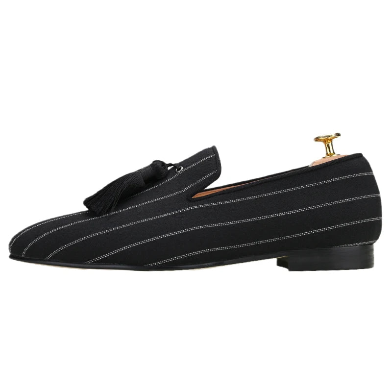 Piergitar 2022 New Striped Design Oxford Fabric Men Slip-On Shoes Handmade Tassel Men's Loafers Classic Male Smoking Slippers