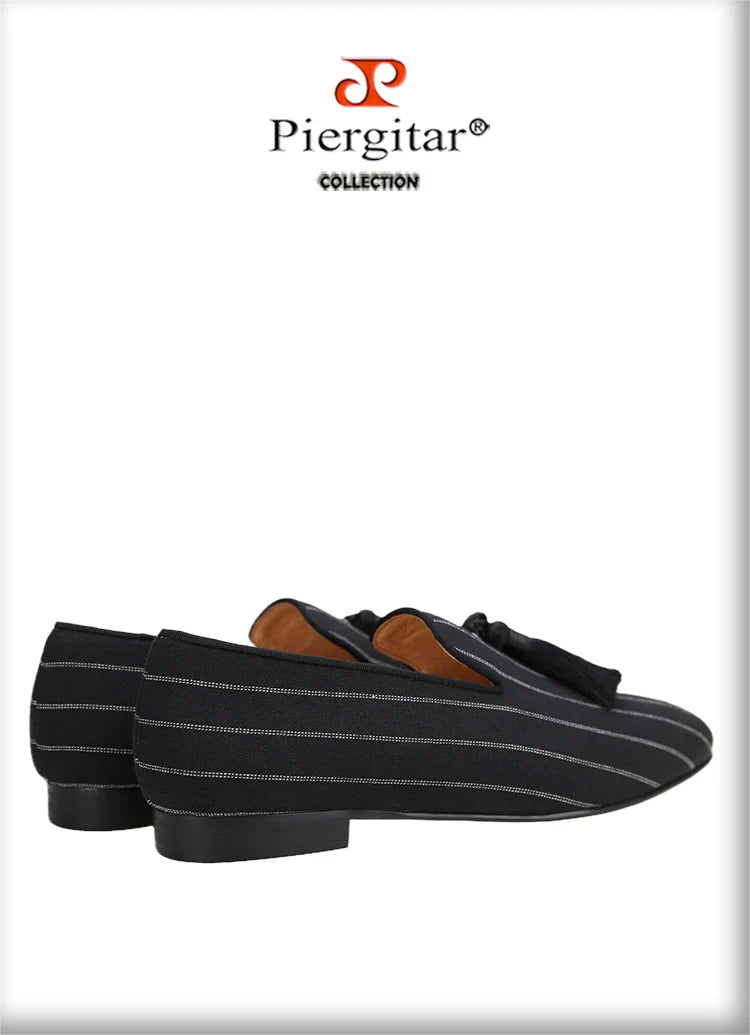 Piergitar 2022 New Striped Design Oxford Fabric Men Slip-On Shoes Handmade Tassel Men's Loafers Classic Male Smoking Slippers