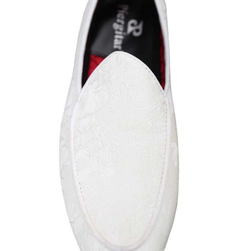 Piergitar 2022 New Black And White Color Three-Dimensional Thread Flower Silk Men's Loafers Handmade Moccasin For Party/Wedding
