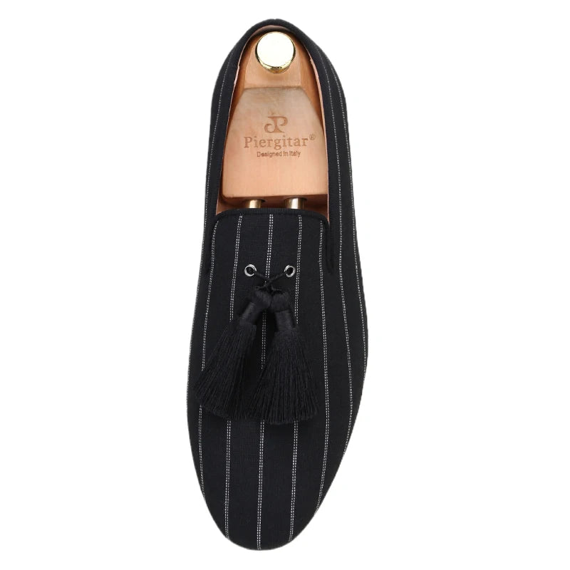 Piergitar 2022 New Striped Design Oxford Fabric Men Slip-On Shoes Handmade Tassel Men's Loafers Classic Male Smoking Slippers