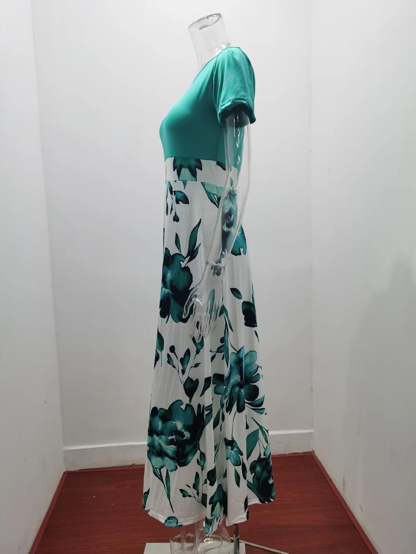 2023 European and American style floral print color matching long sleeved dress, long women's large swing skirt