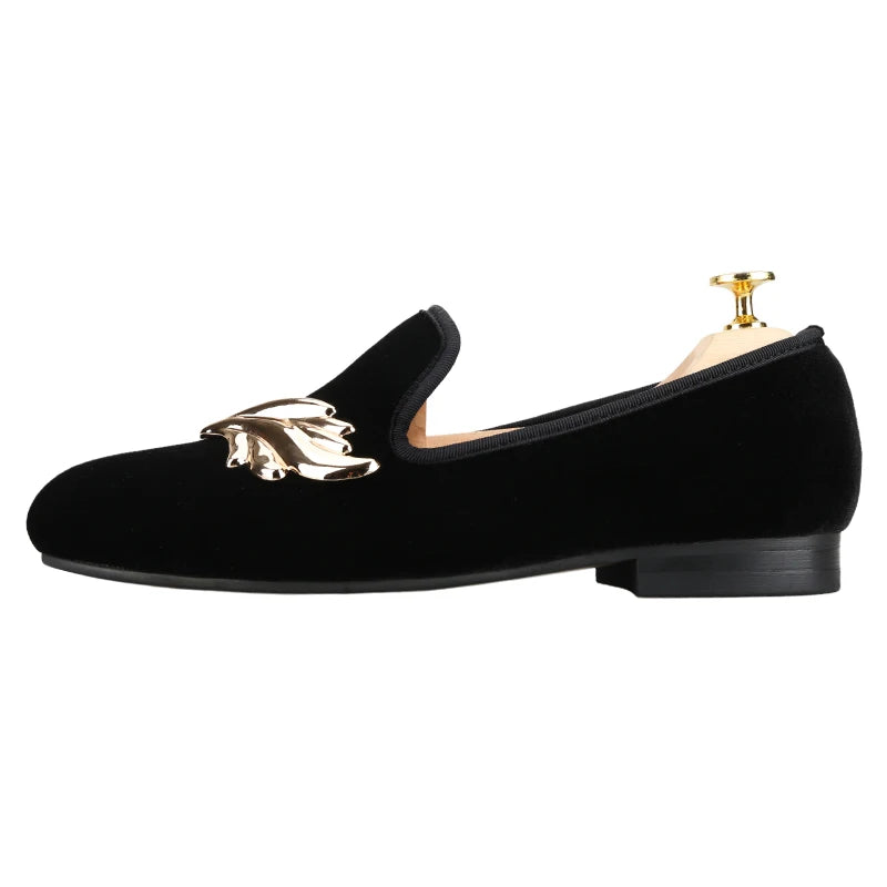 Piergitar Handcraft Black Velvet Slip-On Shoes With Gold Wings Metal Buckles For Wedding And Prom Classic Style Men's Loafers