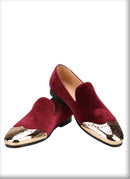 Plus size men's casual shoes with a top quality velvet shoe and gold Bullock Buckle.