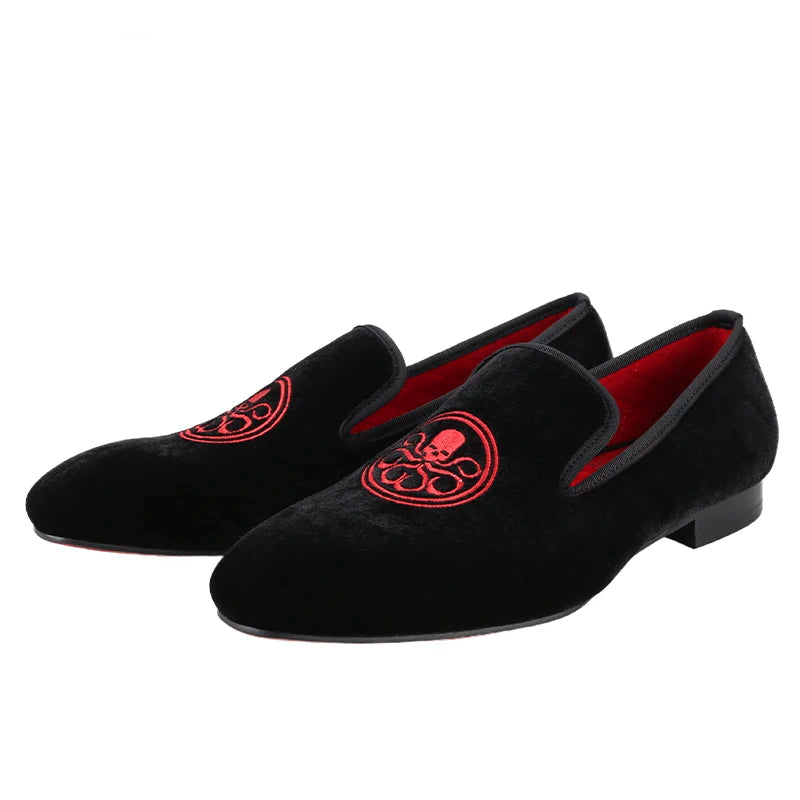 New Style Black Velvet Moccasins Embroidered Skull Design Slip-On Smoking Shoes for Men