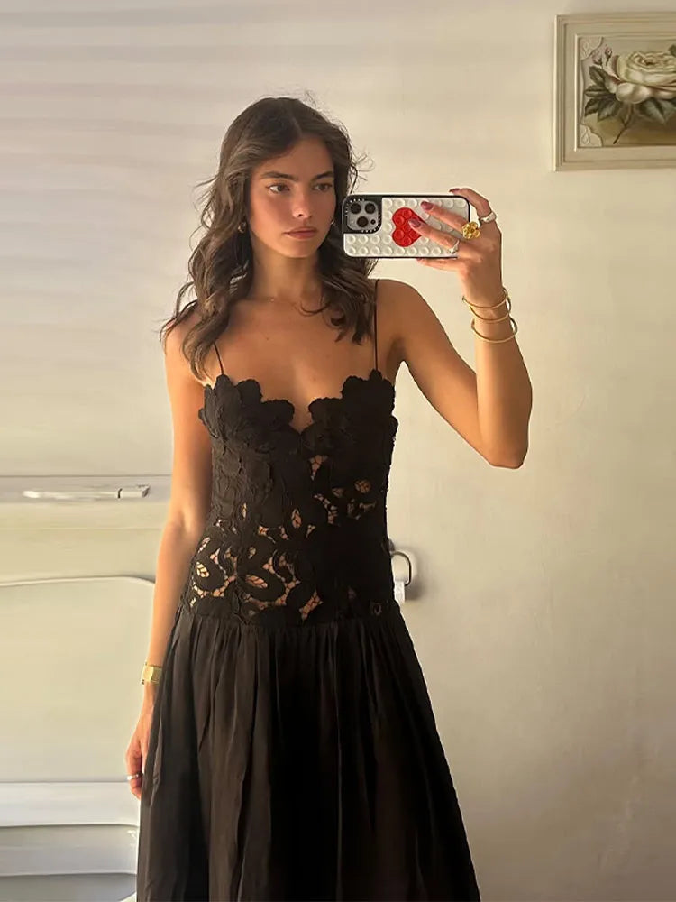 Women's Sleeveless High Waist Pleated Hollow Lace Dress
